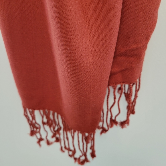 Jones New York Scarf - Picture 2 of 4